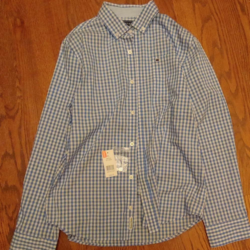 NWT Crown and Ivy Blue Gingham button up